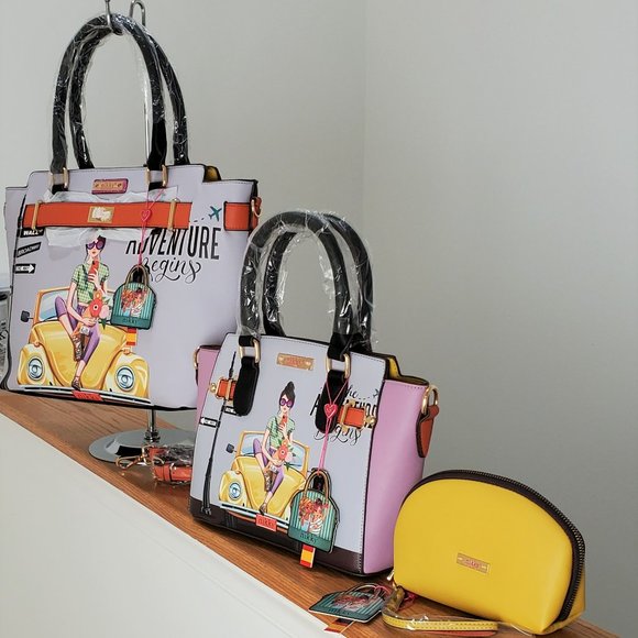 Nicole Lee Handbags - Nicole Lee FUN BEGINS 3 PIECE SET (SHOPPER, CROSSBODY, POUCH)